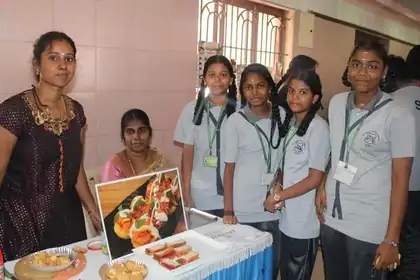 SPJ School gallery